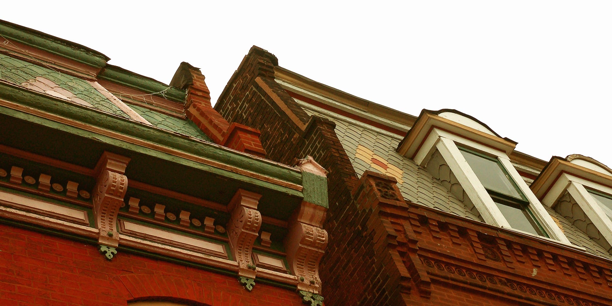 Architectural details on two Marine Villa homes. Photo by Nick Findley.