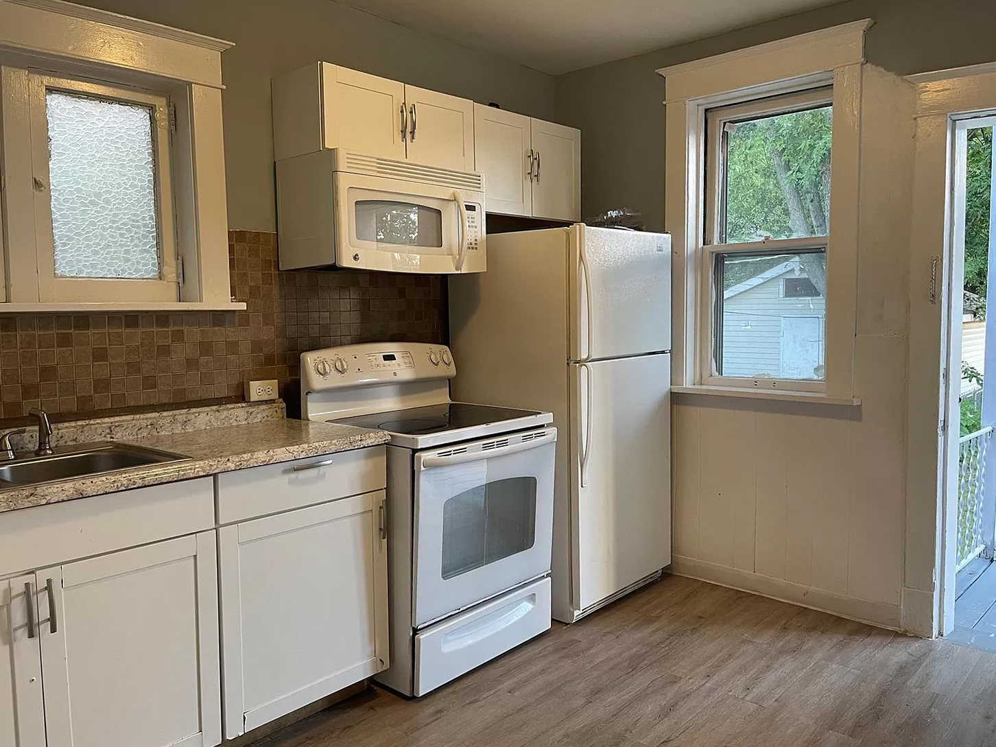 Kitchen at 3225 Mount Pleasant.